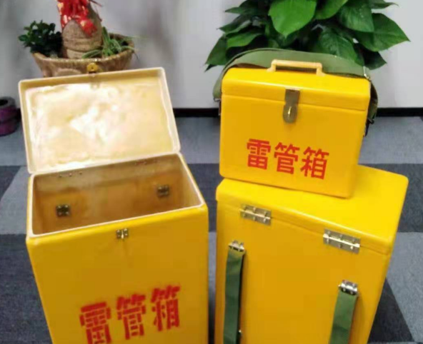 海港玻璃钢雷管箱有哪些特点